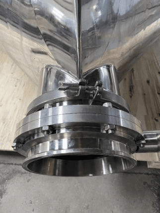 ribbon blender vs v cone mixer (1)