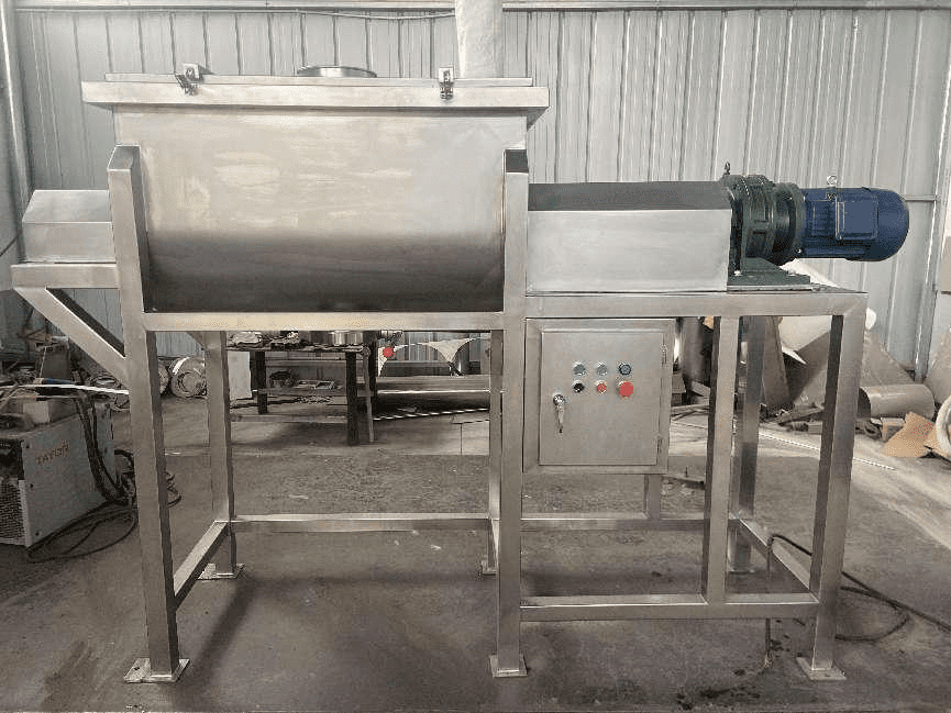 ribbon blender vs v cone mixer (2)