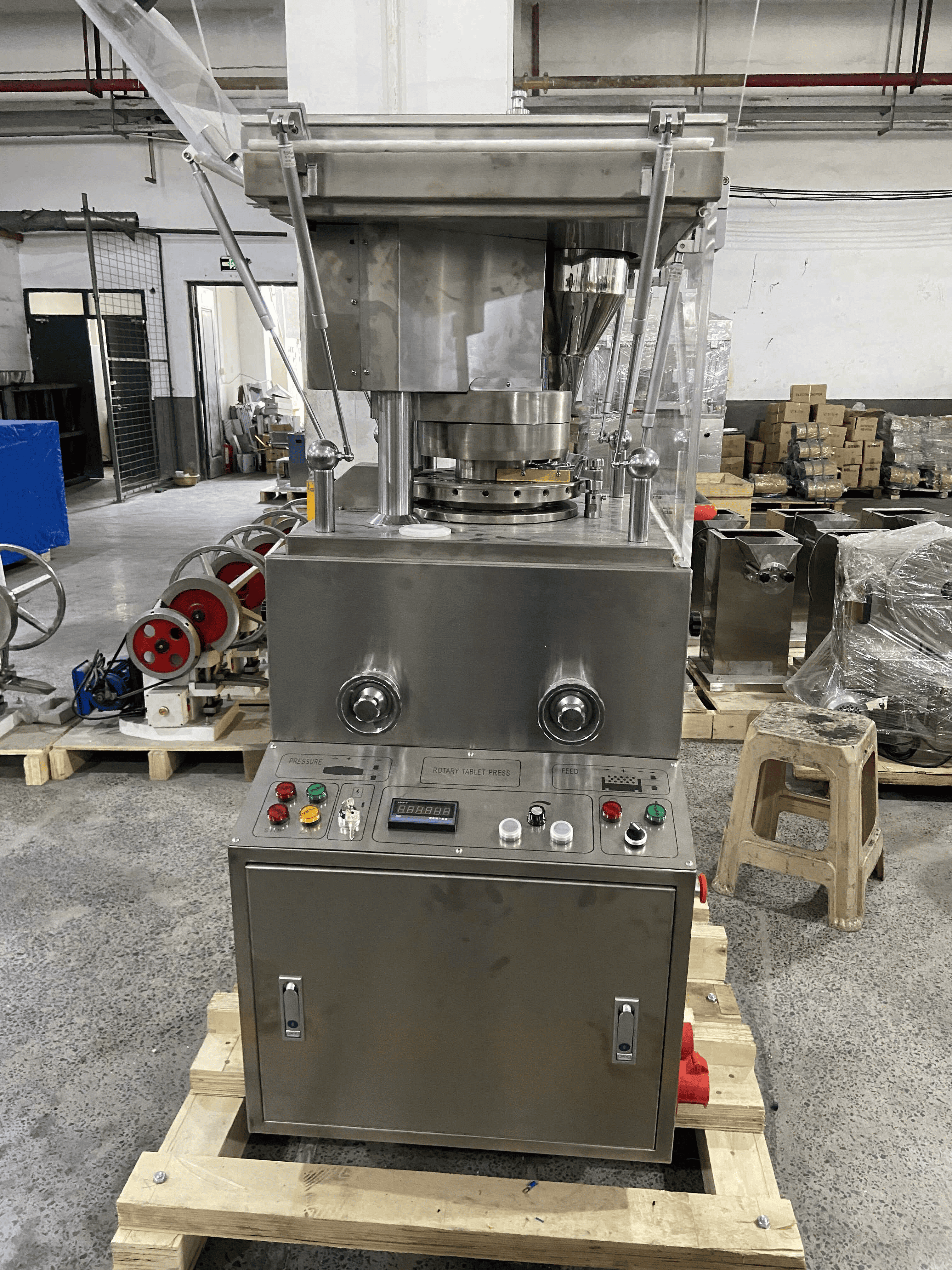 tableting granulation and blending solution (4)